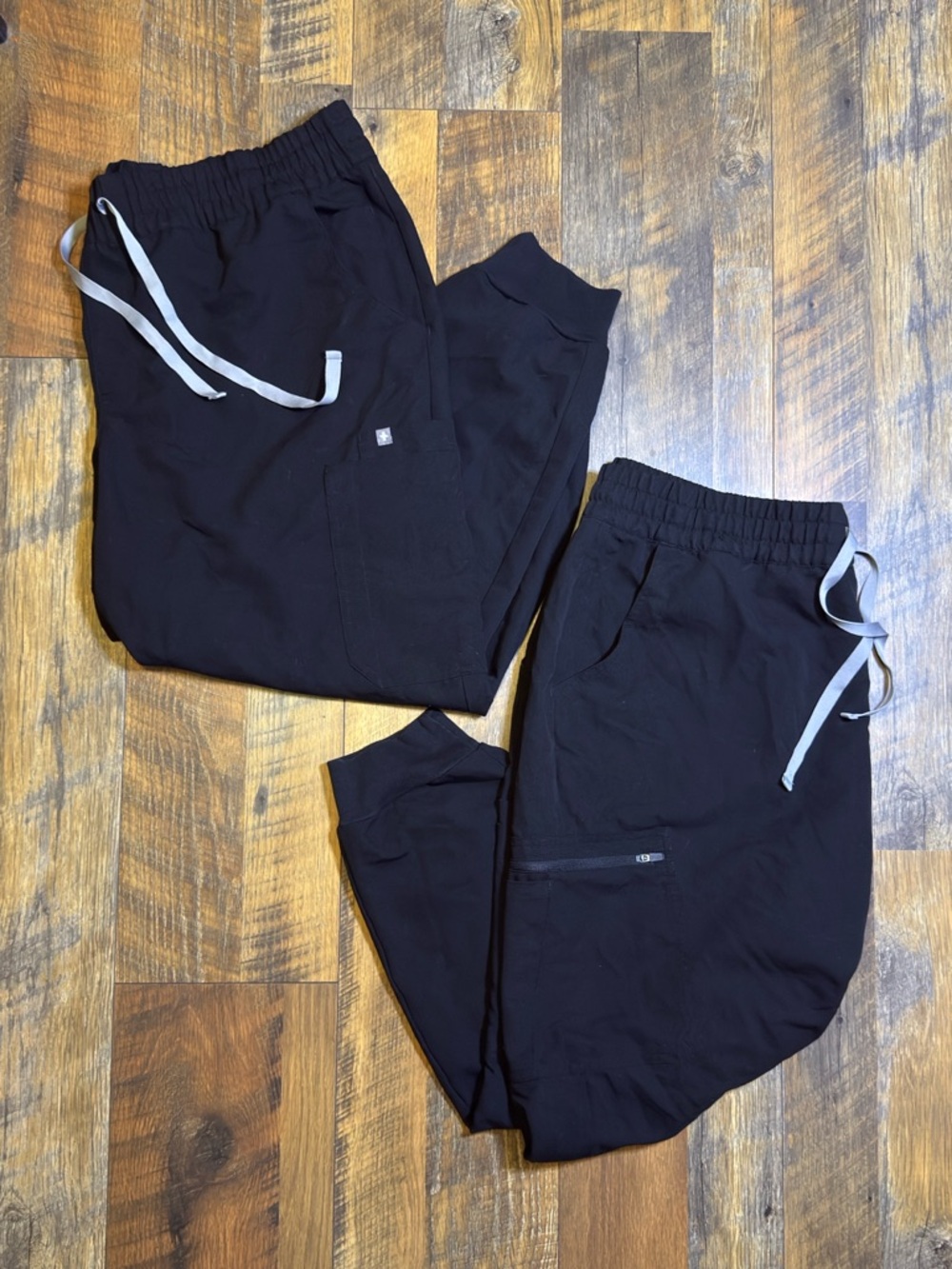 Figs High Waisted Uman Relaxed Jogger Scrub Pants black 2 pair size XXL petite